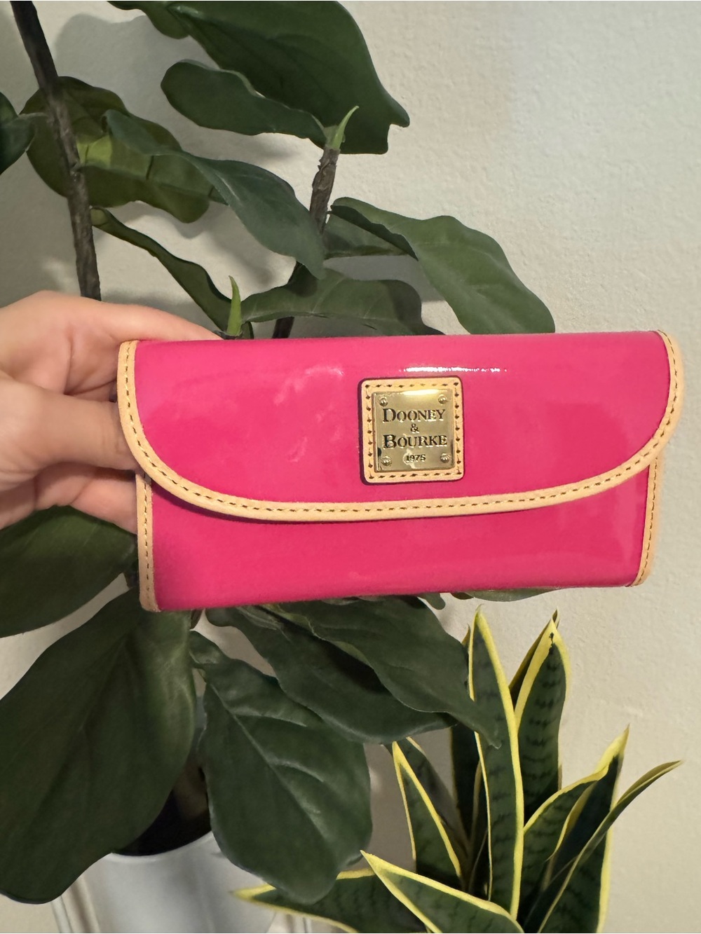 NWOT- Dooney & Bourke - Pink - Patent Leather Continental Wallet